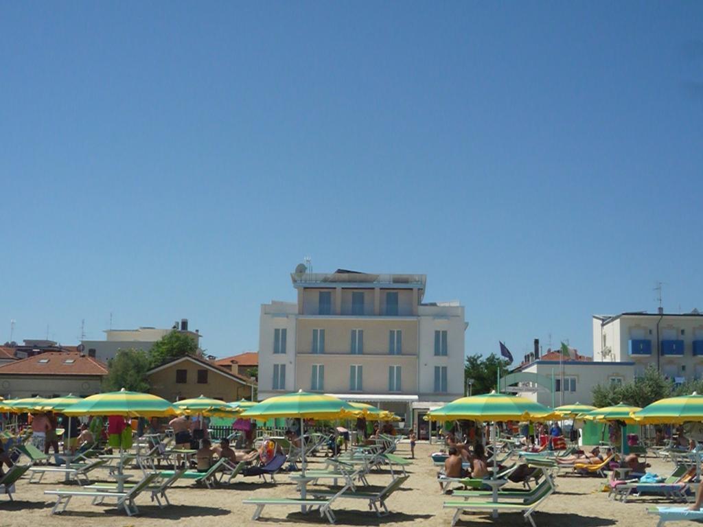 Albergo Aquila Rimini Buitenkant foto